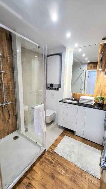 Фото номера Улучшенные апартаменты Апартаменты Apt Miedzymorze - Apartamenty Wypoczynkowe г. Юрата 25